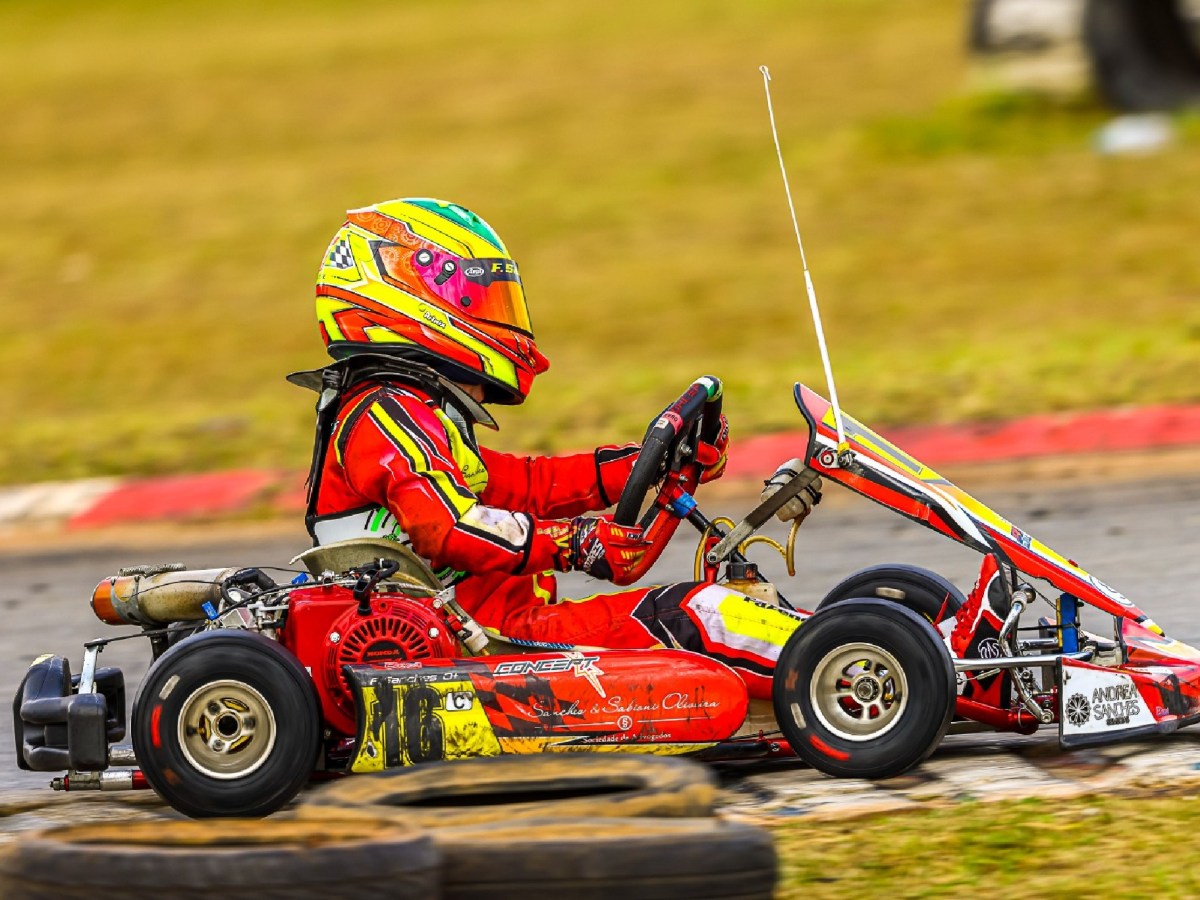 Felipe Sanches crava a pole, vence a 5ª etapa da Copa São Paulo Light e se mantém entre os destaques da competição