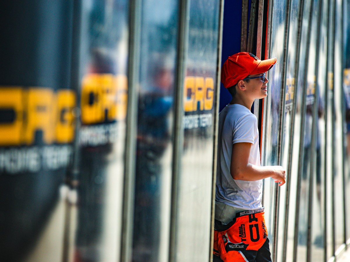 Bernardo Gentil disputará a última etapa do Europeu de Kart e fará imersão de 30 dias na sede da CRG