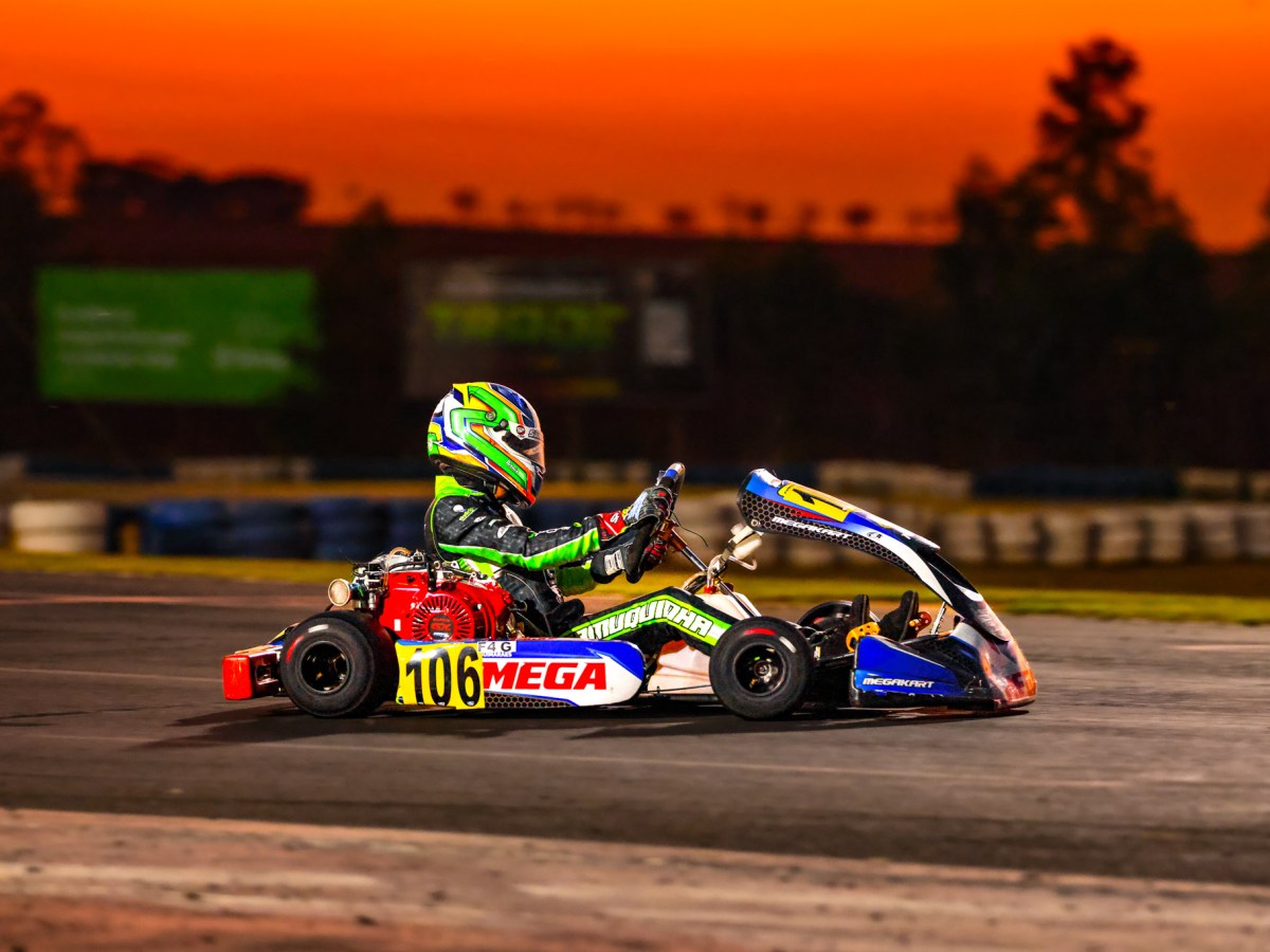 SAMUQUINHA FICA NO TOP 10 DA F4 GRADUADOS NO TROFÉU AYRTON SENNA 2026